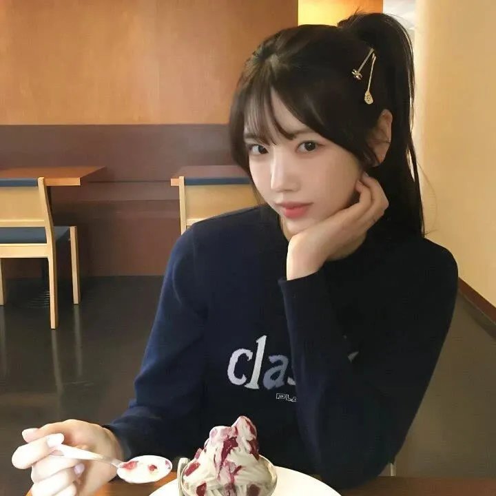 桃李笑春风